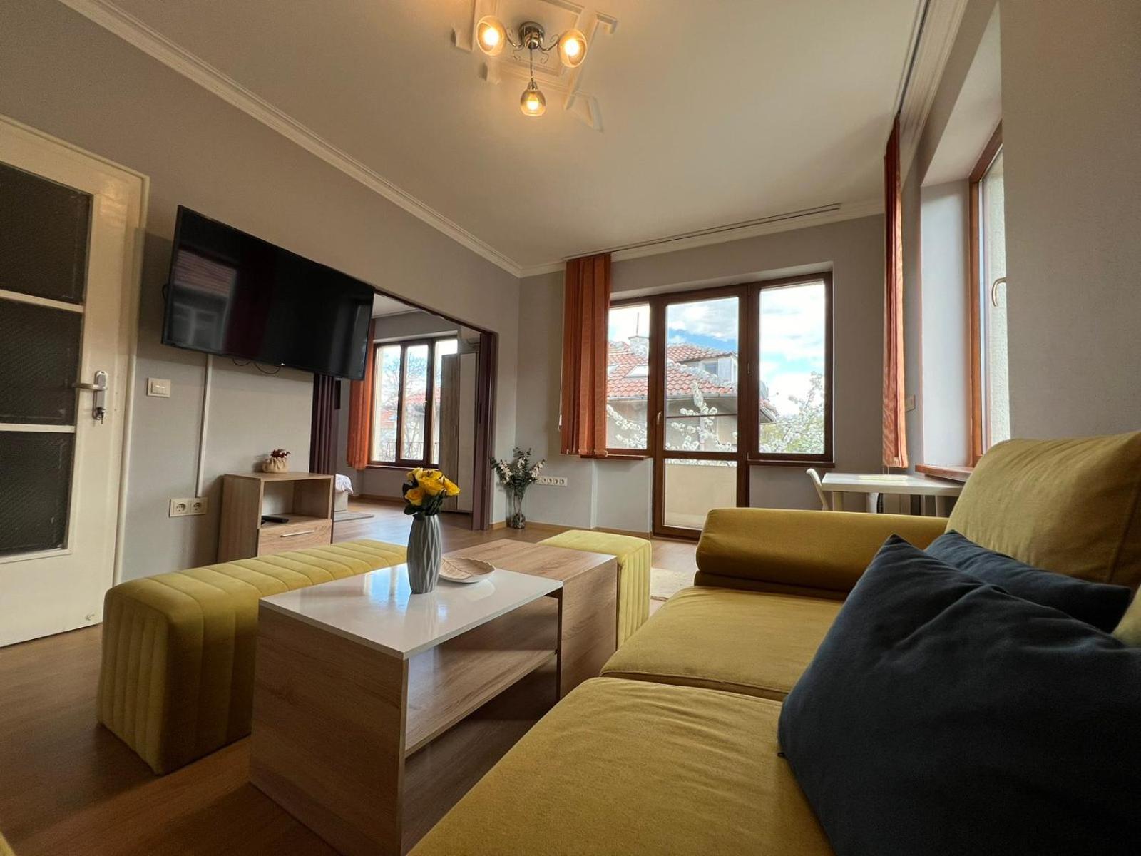 Rio Sunny 2Bdr Apt Near Ndk - Metro - Non-Stop Paid Public Parking Sofia Luaran gambar