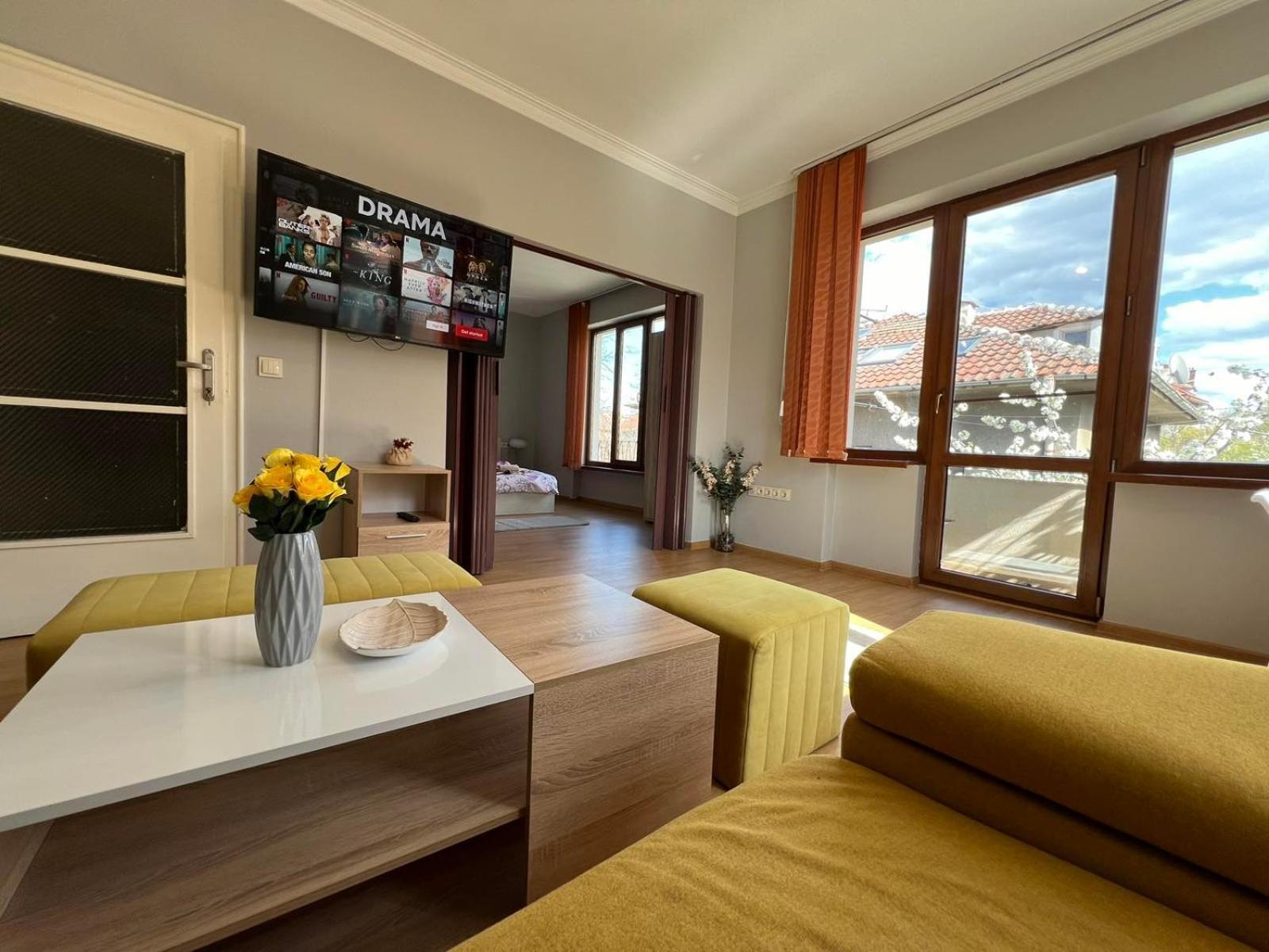 Rio Sunny 2Bdr Apt Near Ndk - Metro - Non-Stop Paid Public Parking Sofia Luaran gambar